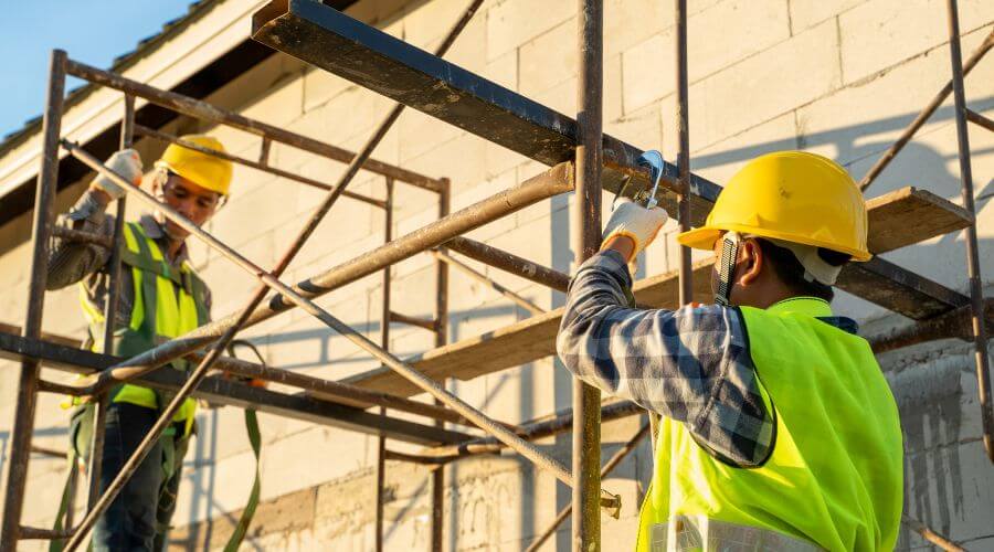 Professional residential roofers in Cove City, NC